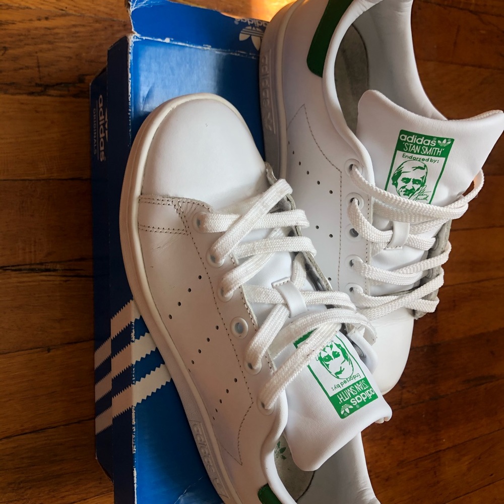 Stan Smiths - Picture 2 of 5